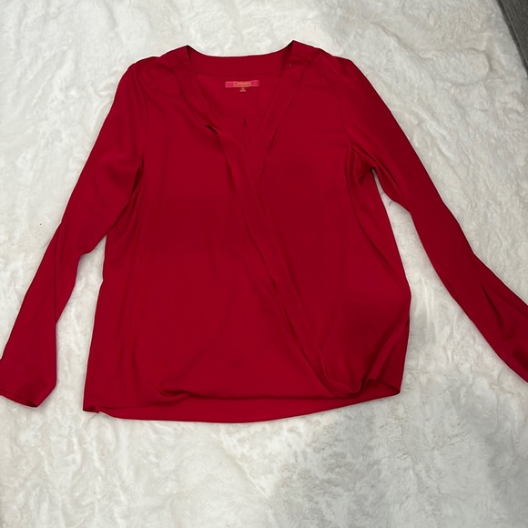 Women’s top - Picture 1 of 3